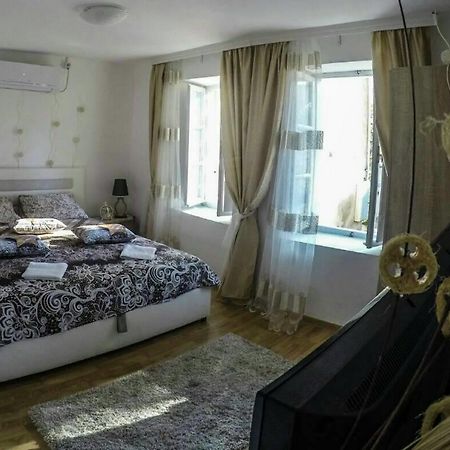 Stone House Trebinje Apartment Exterior photo